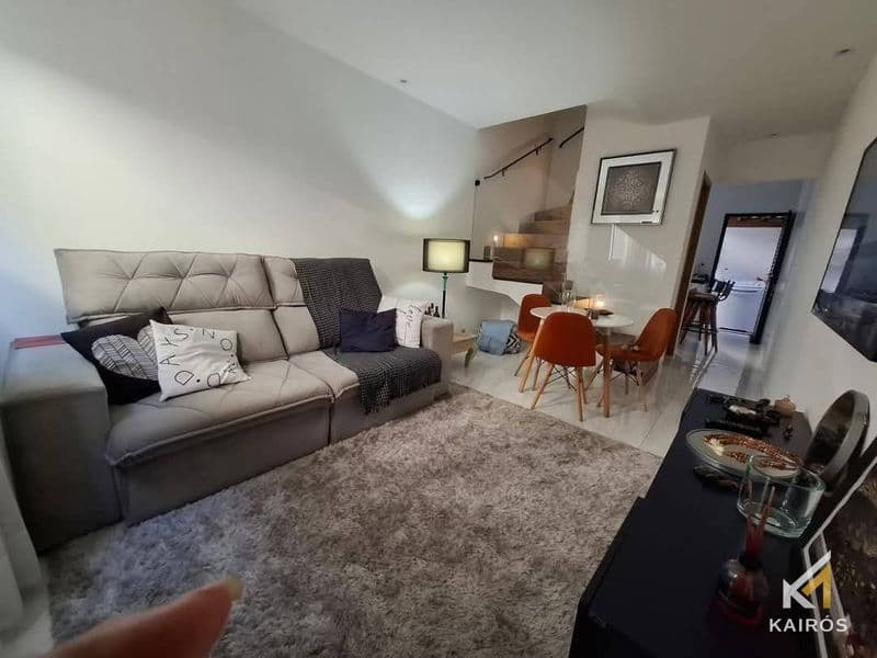 Apartamento de 2 Dormitórios com Cozinha Planejada | Sítio do Campo