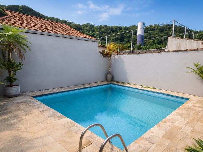 Casa com 217 m², 2 Dormitórios e 3 Vagas | Canto do Forte